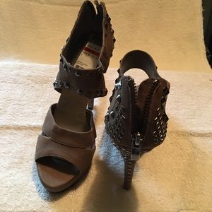 Vince Camuto sandals